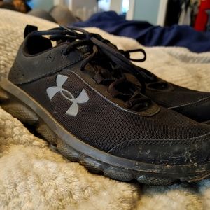 Under armour tennis shoes